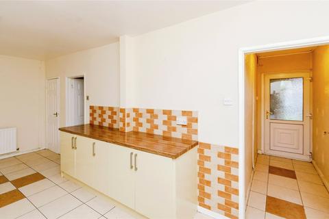 4 bedroom terraced house for sale, Kelvin Place, Walsall, West Midlands, WS2