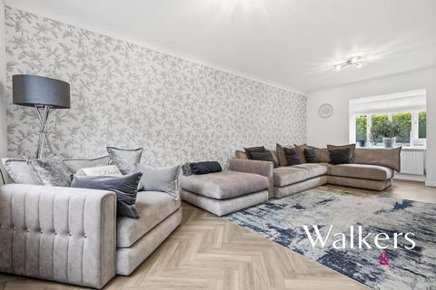 undefined, Britten Close, Langdon Hills