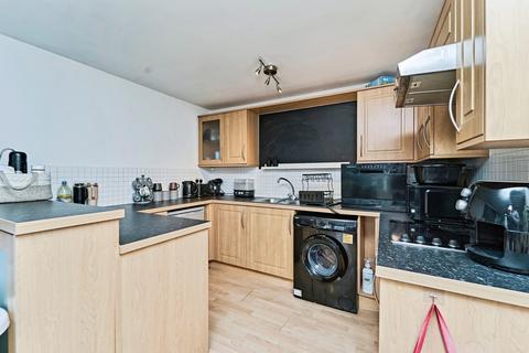 2 bedroom flat for sale, Waterfront Way, Walsall, West Midlands, WS2