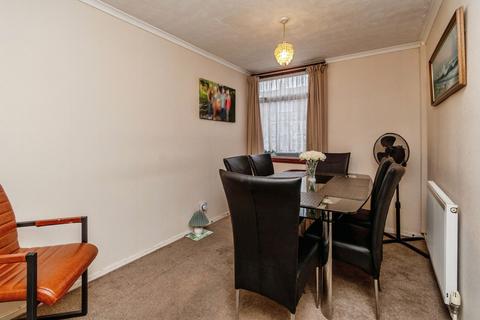 undefined, Radford Close, Walsall, West Midlands, WS5
