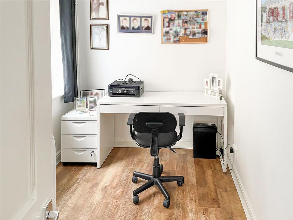 Bedroom Three/Study