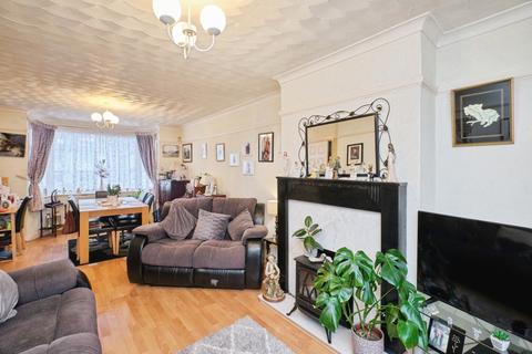 3 bedroom semi-detached house for sale, Barrows Lane, Birmingham, West Midlands, B26