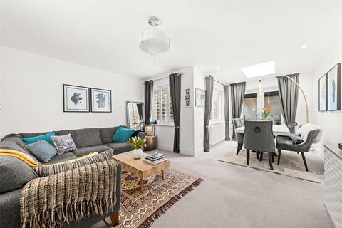 3 bedroom semi-detached house for sale, Johnstone Close, Berkshire RG12