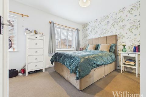 2 bedroom semi-detached house for sale, Chaundler Drive, Aylesbury HP19