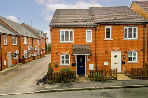 2 bedroom semi-detached house for sale, Chaundler Drive, Aylesbury HP19