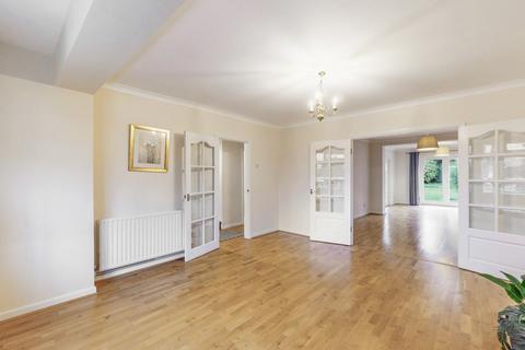 4 bedroom detached house for sale, Meredith Close, Pinner HA5