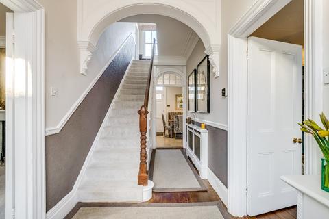 undefined, Cleaver House