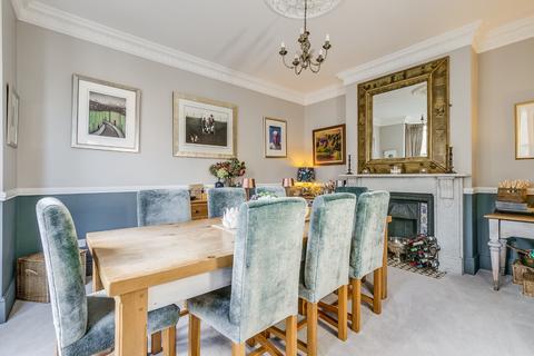 undefined, Cleaver House