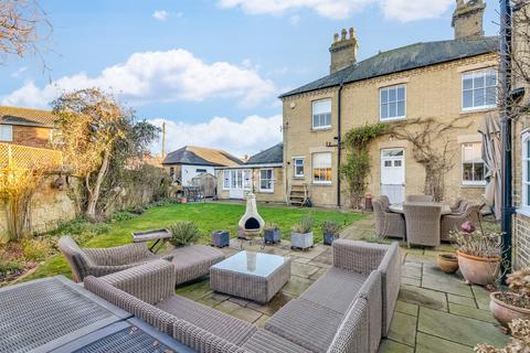 4 bedroom detached house for sale, Cleaver House