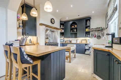 4 bedroom detached house for sale, Cleaver House, Church Street, Shillington