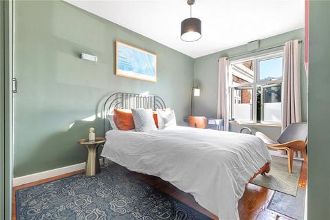 1 bedroom apartment for sale, Brixton Hill, London, SW2