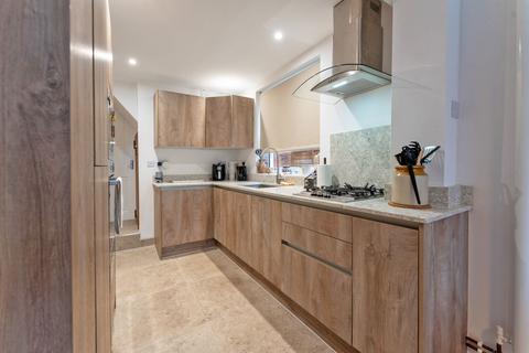 undefined, Bower Street, Bedford, Bedfordshire, MK40 3RB