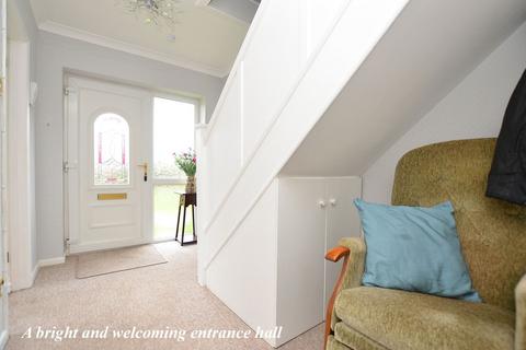 2 bedroom semi-detached house for sale, Reeves Avenue, King's Lynn PE30