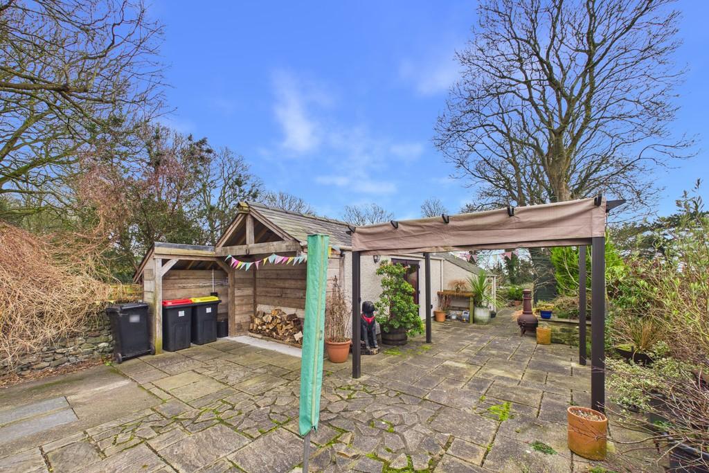 Detached Garden