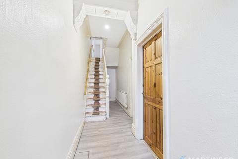 4 bedroom terraced house for sale, Westmorland Avenue, Blackpool, . FY1