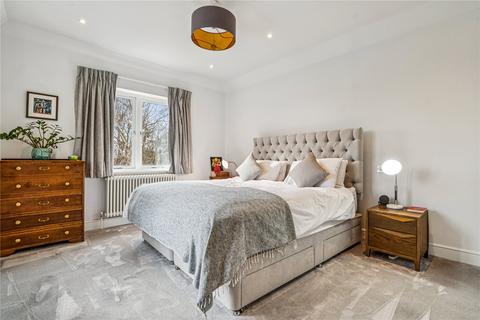 undefined, Ellerton Road, SW18