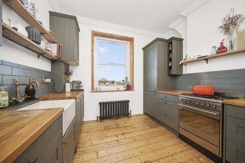 3 bedroom apartment for sale, Lower Clapton Road, London E5