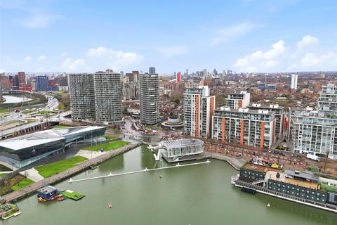 1 bedroom apartment to rent, Western Gateway, London E16