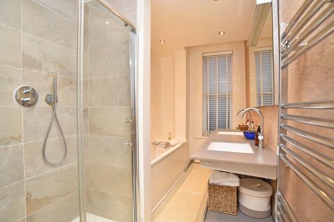 2 bedroom apartment for sale, Victoria Avenue, Harrogate, HG1