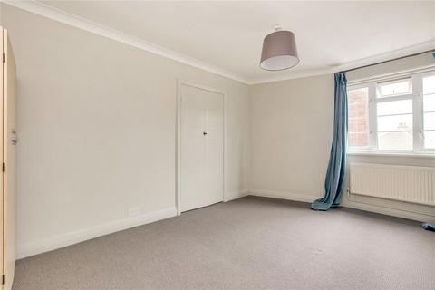 2 bedroom flat to rent, Ashford Court, London NW2