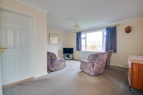 3 bedroom semi-detached house for sale, HEDGE END! POPULAR TOWN LOCATION! NO FORWARD CHAIN!