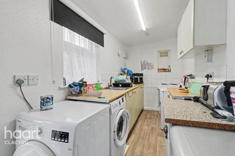 1 bedroom detached bungalow for sale, Fern Way, Clacton-On-Sea