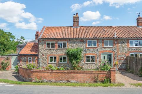 2 bedroom end of terrace house for sale, The Street, Newmarket CB8