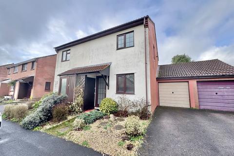2 bedroom semi-detached house for sale, Goodwood Close, Titchfield Common