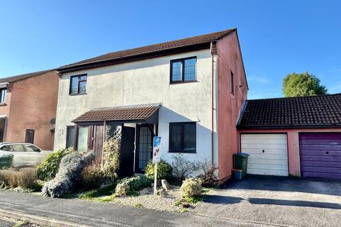 2 bedroom semi-detached house for sale, Goodwood Close, Titchfield Common