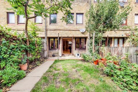 undefined, Maysoule Road, London, SW11