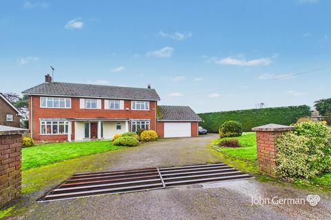 4 bedroom detached house for sale, Burston, Stafford