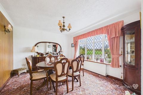 4 bedroom detached house for sale, Burston, Stafford