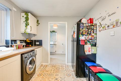3 bedroom end of terrace house for sale, Rochford Road, Southend-on-sea, SS2