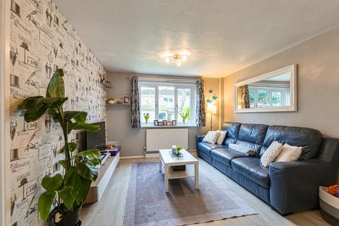3 bedroom end of terrace house for sale, Rochford Road, Southend-on-sea, SS2