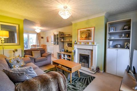 undefined, Vancouver Avenue, Radcliffe-On-Trent, Nottingham