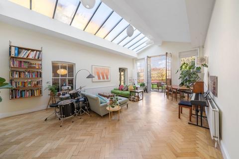 5 bedroom detached house for sale, Priory Grove, London SW8