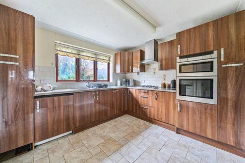 undefined, Oaktree Close, Ivybridge PL21