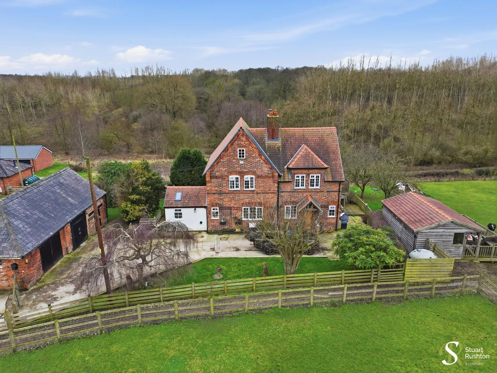 Dutton Lodge Farm Cottage Lane, Dutton WA4 4 HW-2
