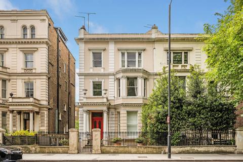 Holland Road, London W14