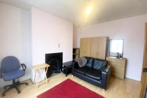 undefined, Trafalgar Avenue, London SE15