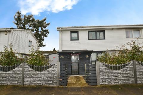 Holmwood Drive, Leicester LE3