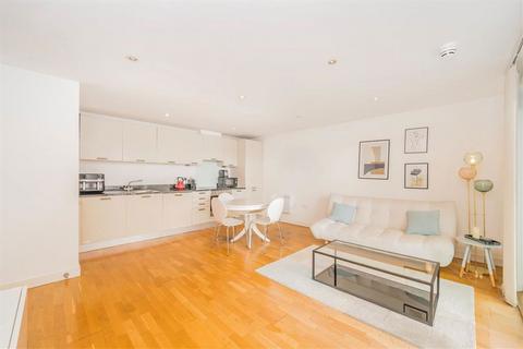 1 bedroom flat for sale, Lant Street, London SE1