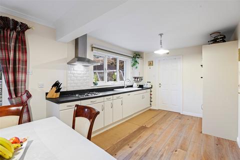 undefined, 1 Ross Grove, Ross Avenue, Perth, PH1