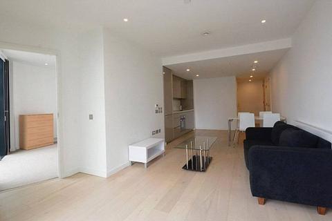 1 bedroom flat to rent, Walworth Road, Elephant and Castle, London, SE1