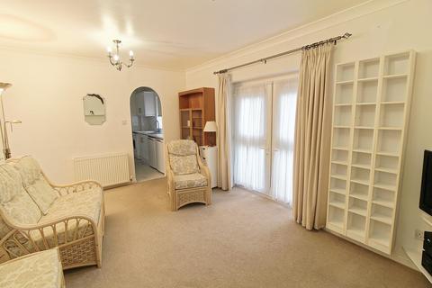 undefined, Flat 4 Kingswood Court