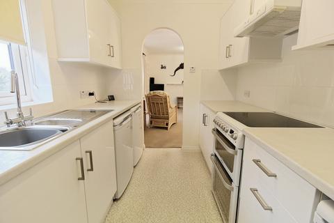 undefined, Flat 4 Kingswood Court