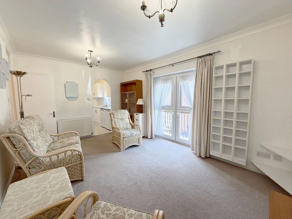 House in Oadby and Wigston, Leicestershire - View 2