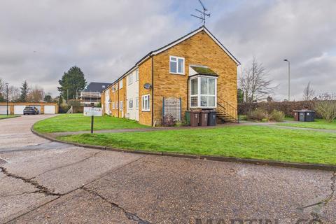 2 bedroom apartment to rent, Ryecroft Court, St Albans