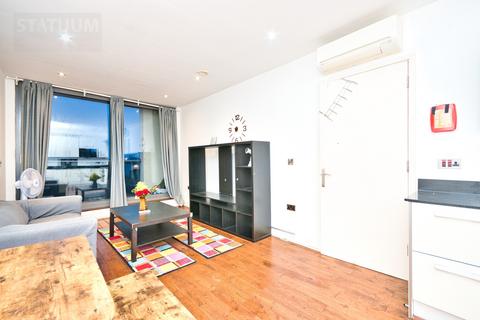 undefined, High Street, Stratford, London, E15