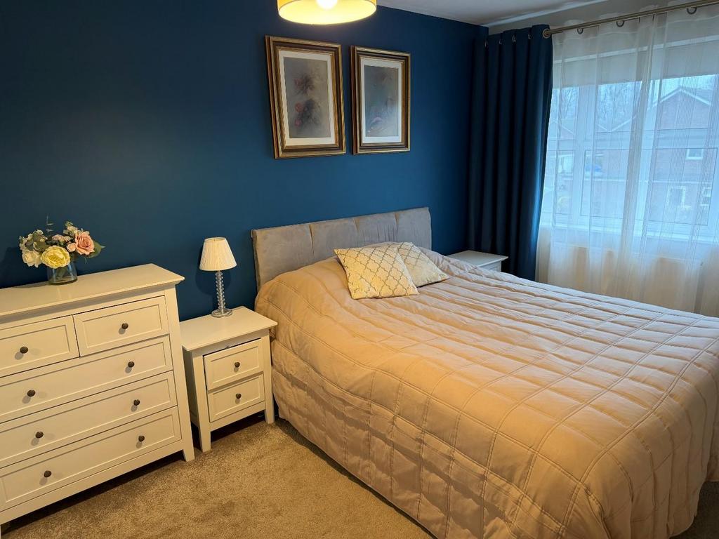 Bedroom.jpg